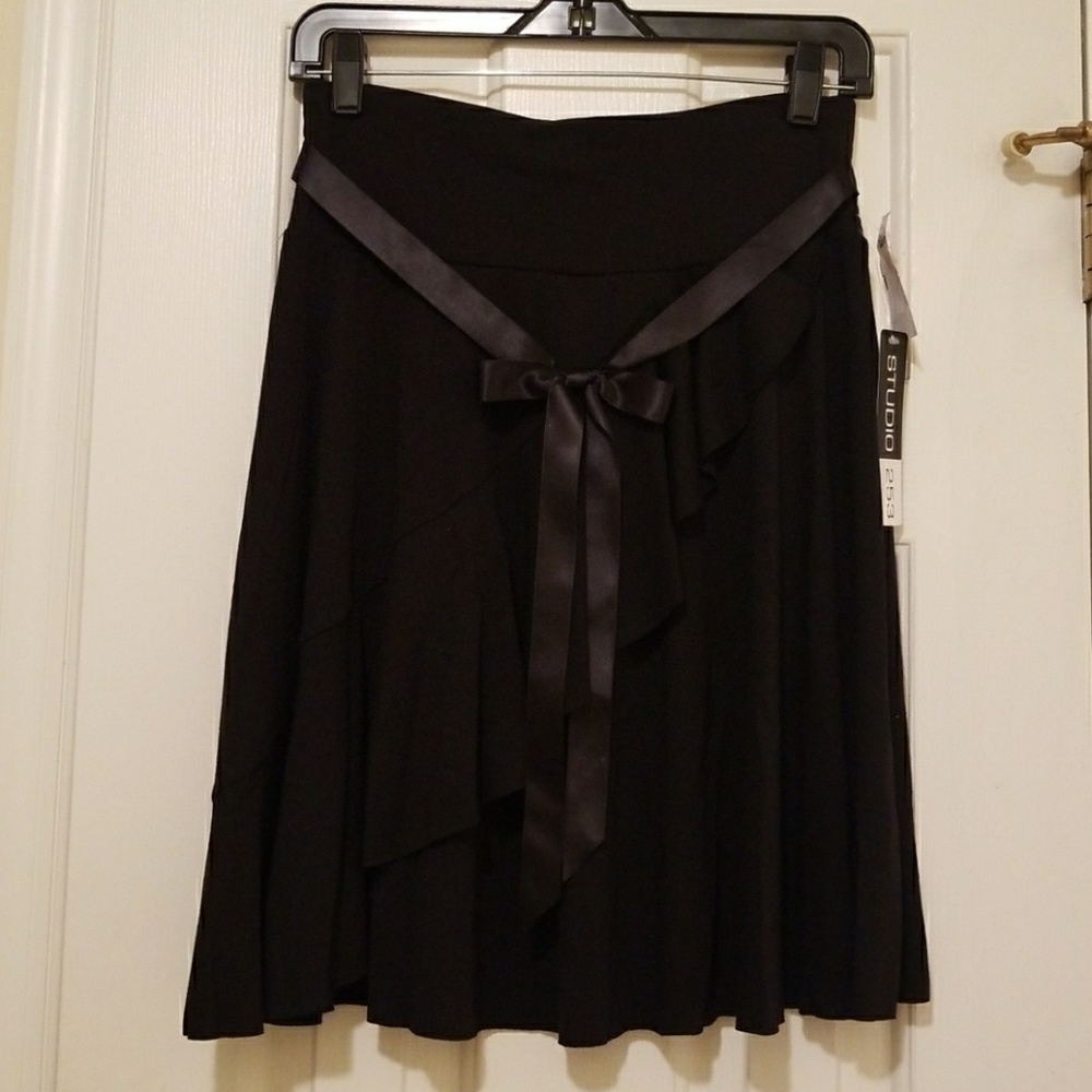 Studio 253 Black Ruffle Skirt